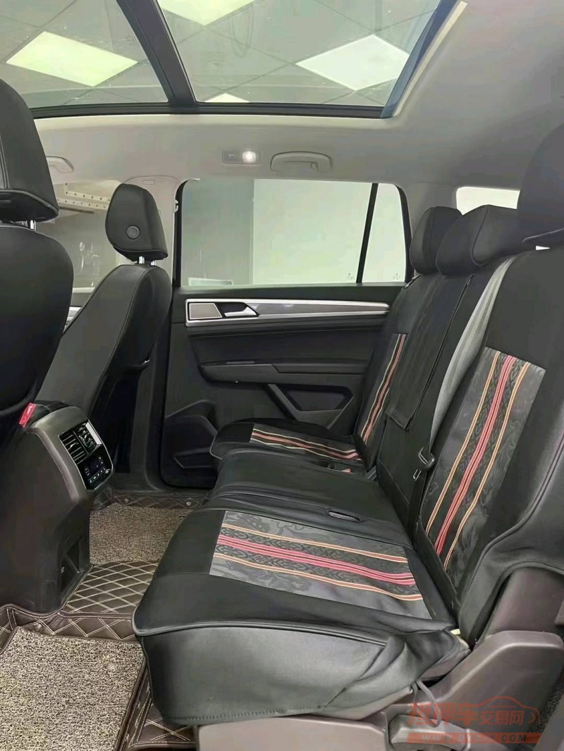 成都19年大众途昂2