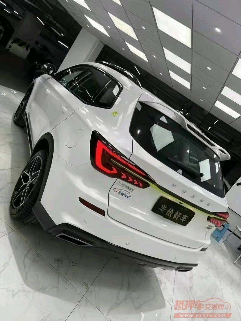 成都22年荣威RX54