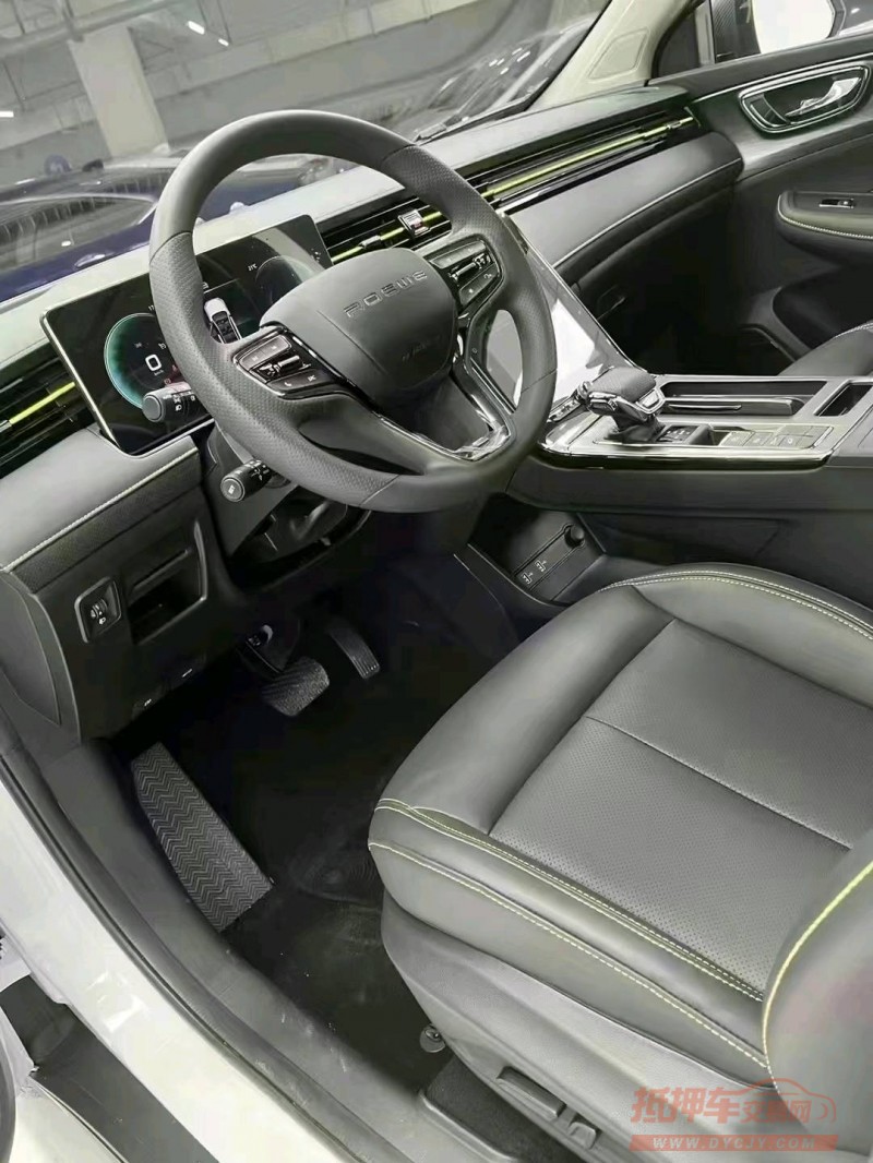 成都22年荣威RX55