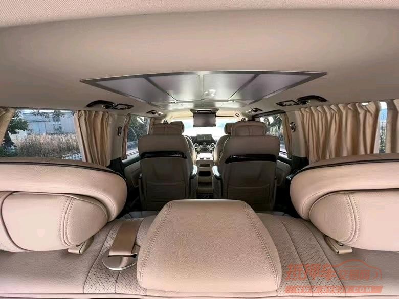 盐城20年奔驰威霆5