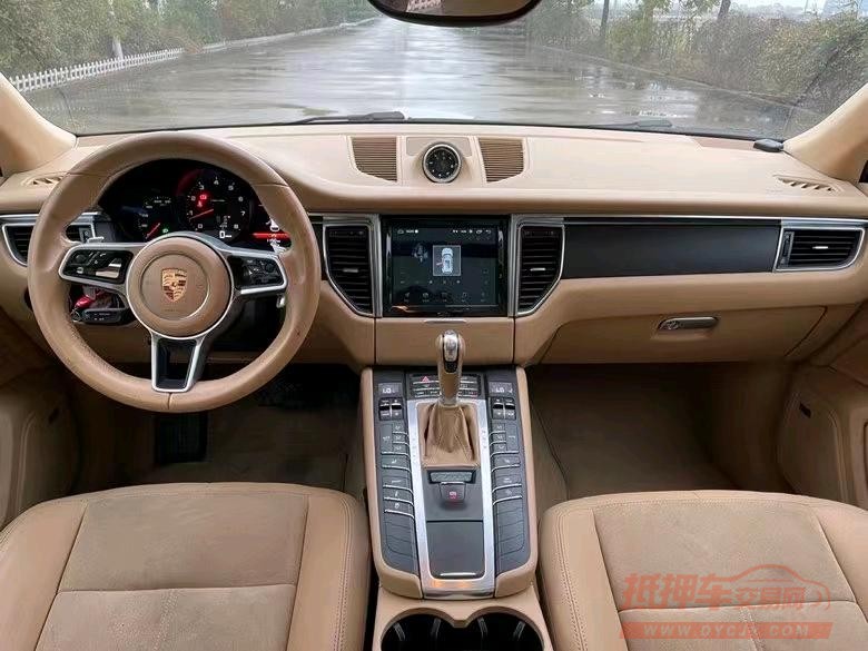 盐城15年保时捷Macan7