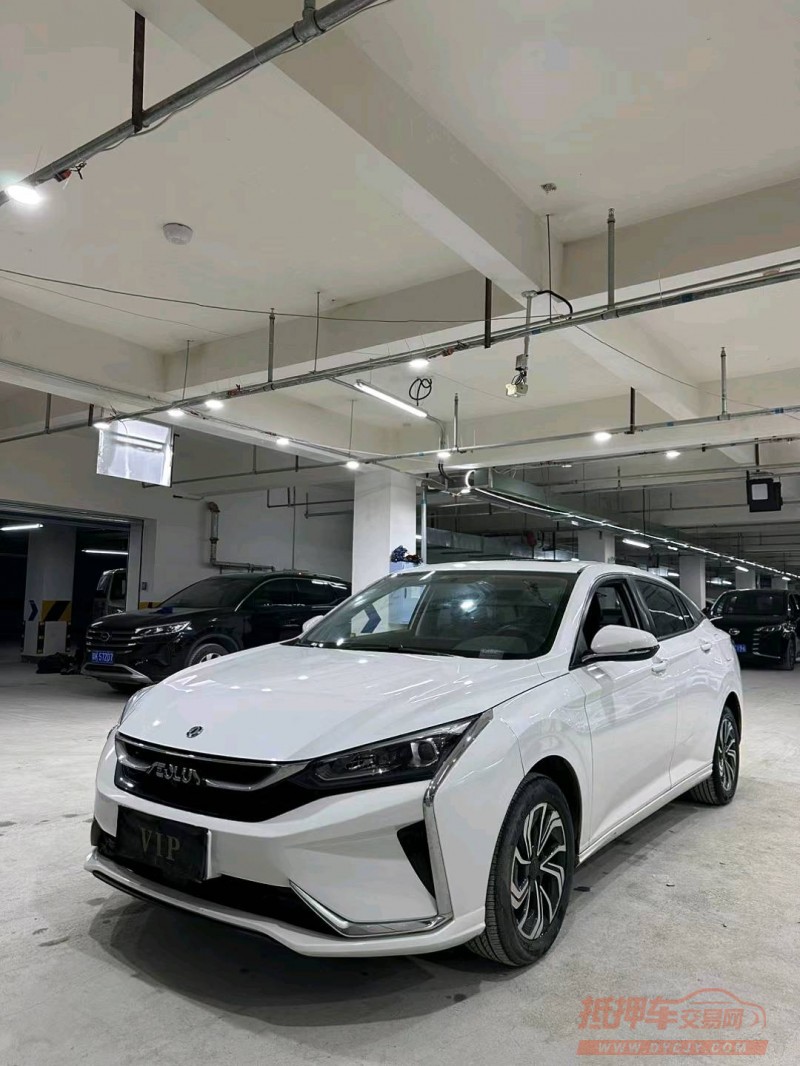 成都21年东风奕炫3