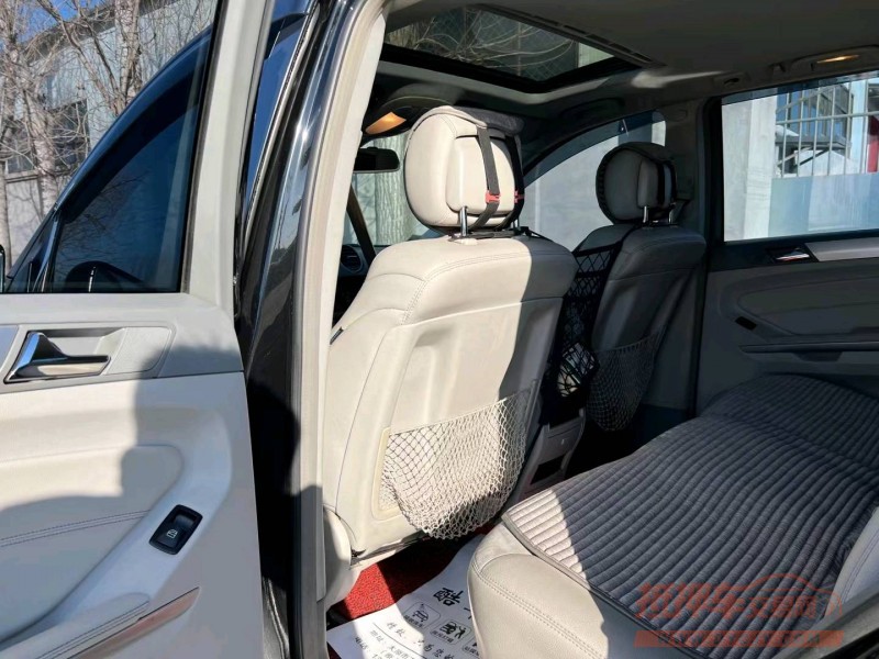 保定12年奔驰ML6