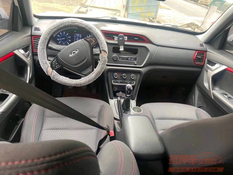 成都16年奇瑞瑞虎35