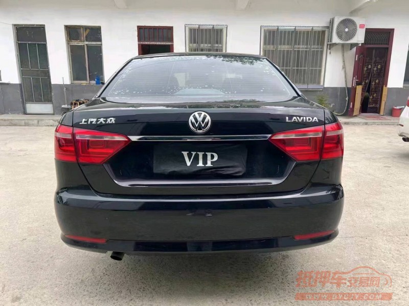 济宁18年大众朗逸1