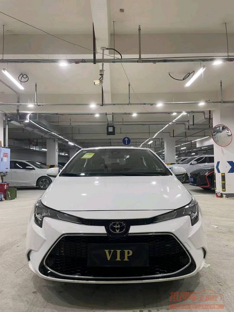 成都22年丰田雷凌2