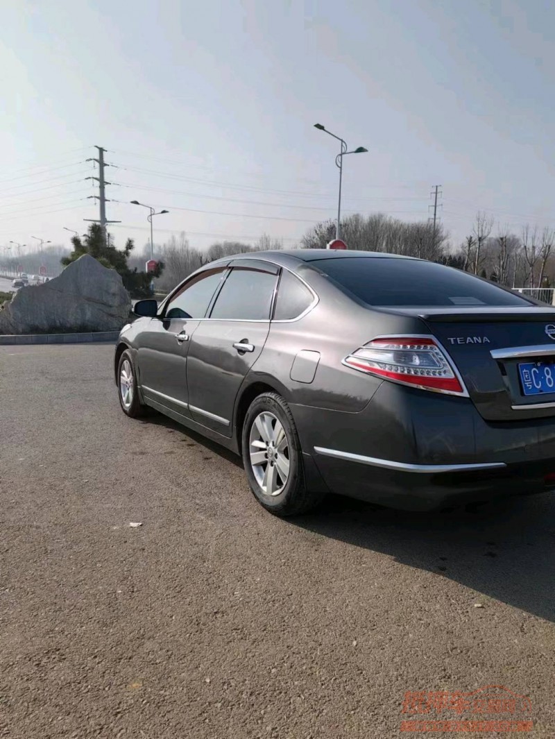 济南13年日产天籁6