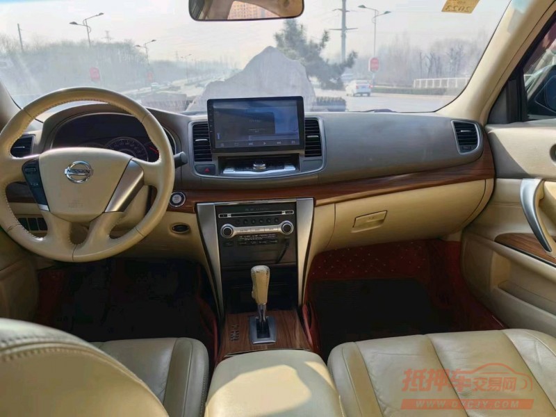 济南13年日产天籁2