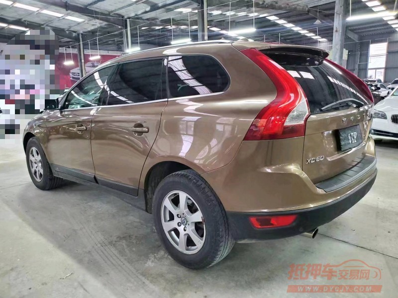 济宁10年沃尔沃XC602