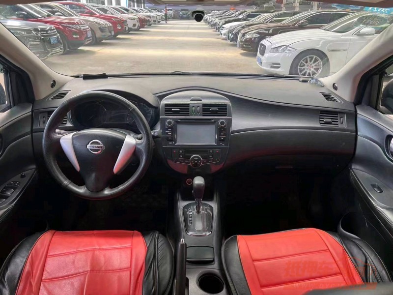 济宁14年日产骐达5