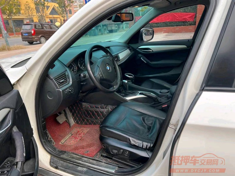 北京12年宝马X17
