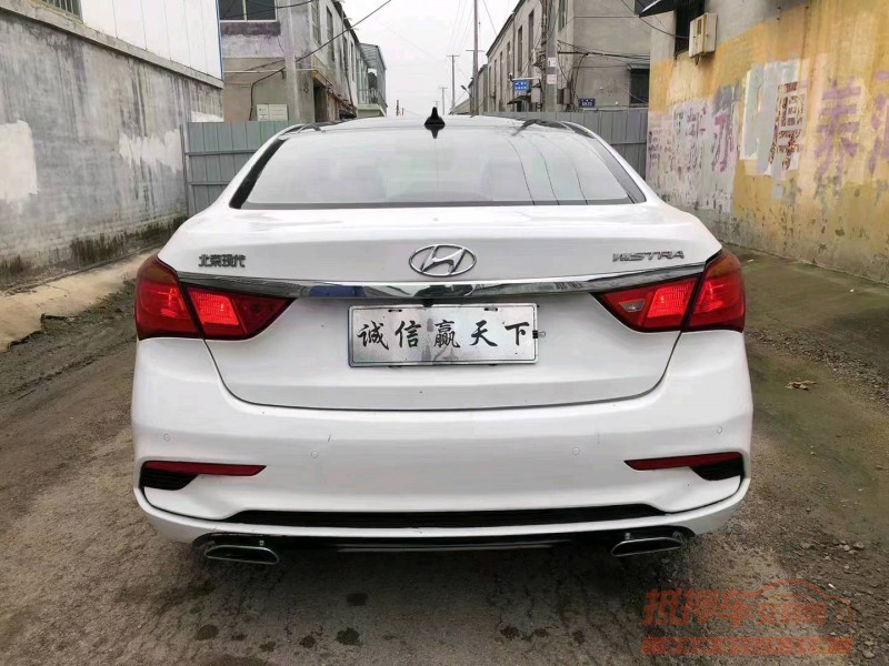 济宁17年现代名图1