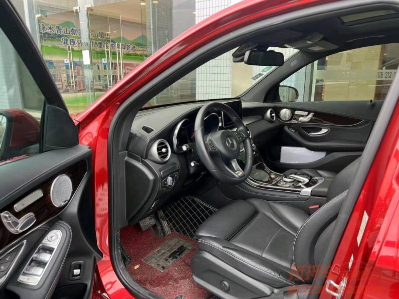 广州18年奔驰GLC4