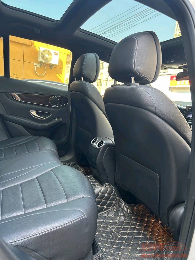 北京18年奔驰GLC3