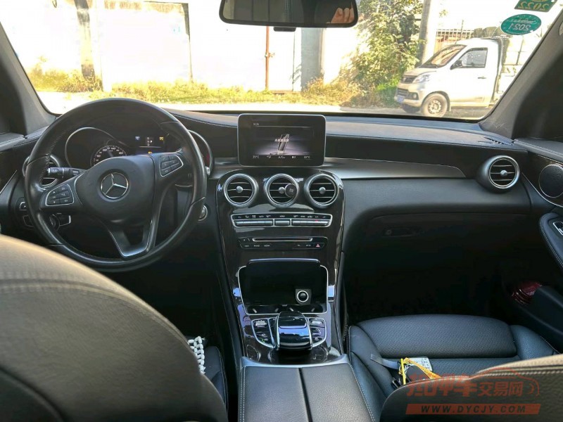 北京18年奔驰GLC7