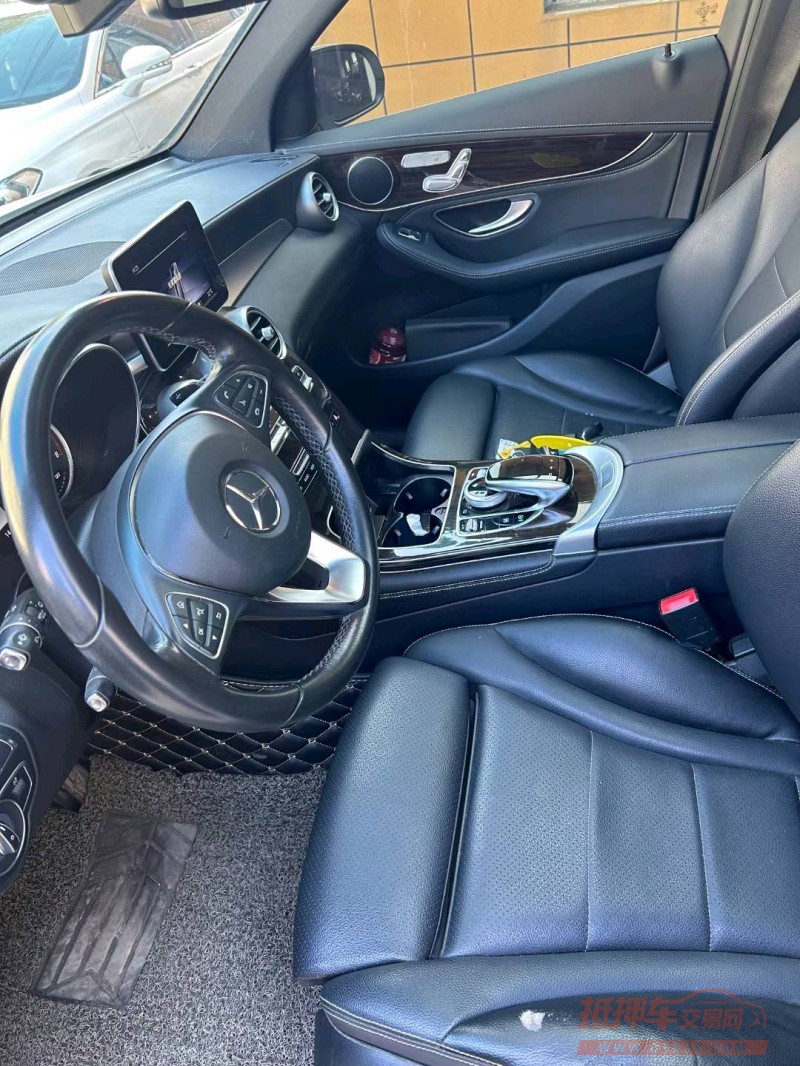 北京18年奔驰GLC8