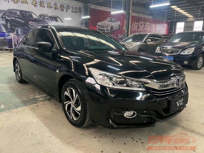 济宁17年本田雅阁8