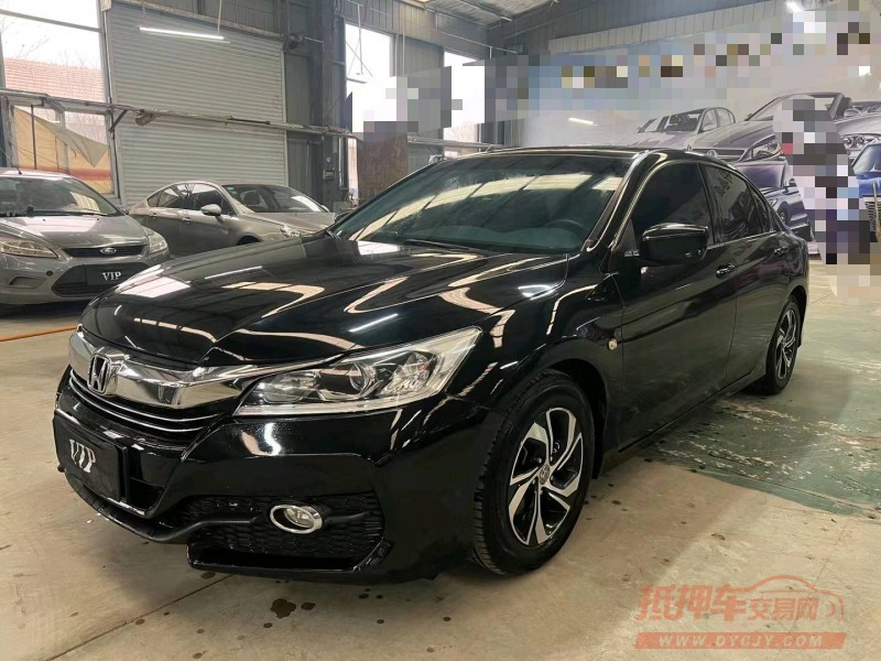 济宁17年本田雅阁7