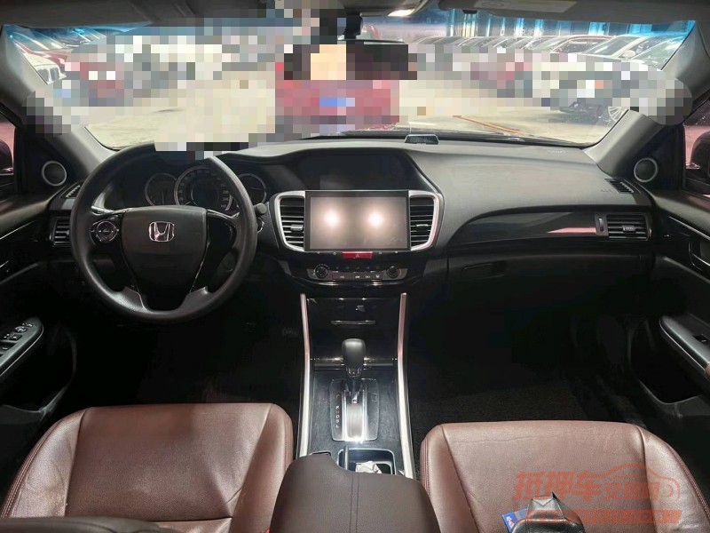 济宁17年本田雅阁6