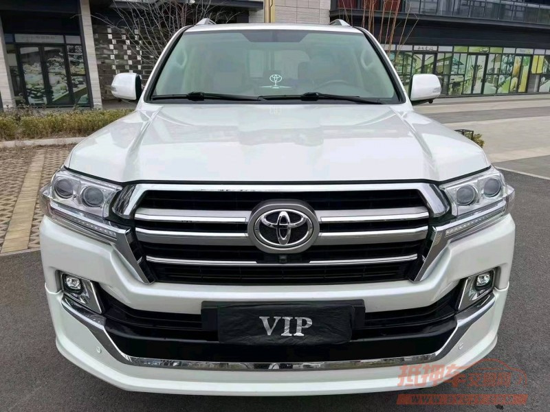 济宁20年丰田兰德酷路泽1