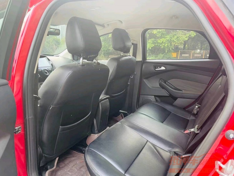 广州15年福特福克斯4