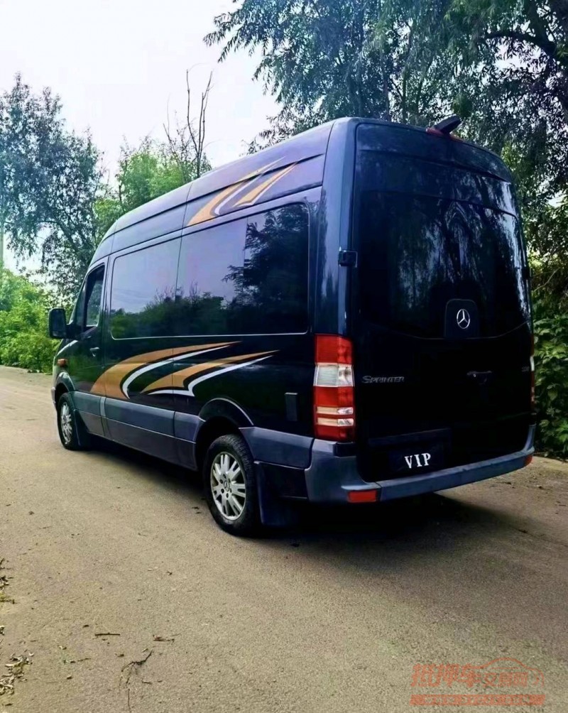 宜昌13年奔驰斯宾特5