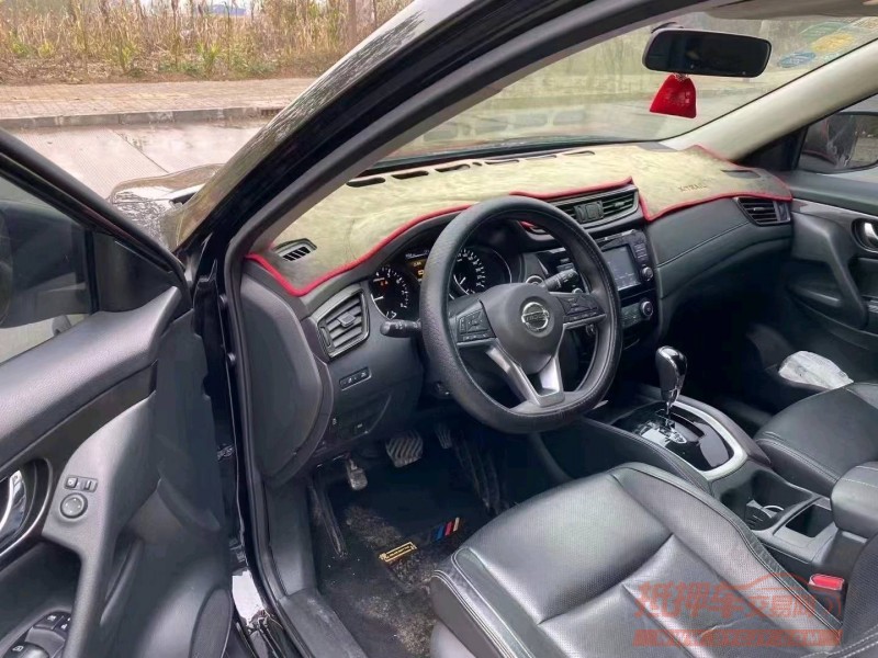 邯郸18年日产奇骏8