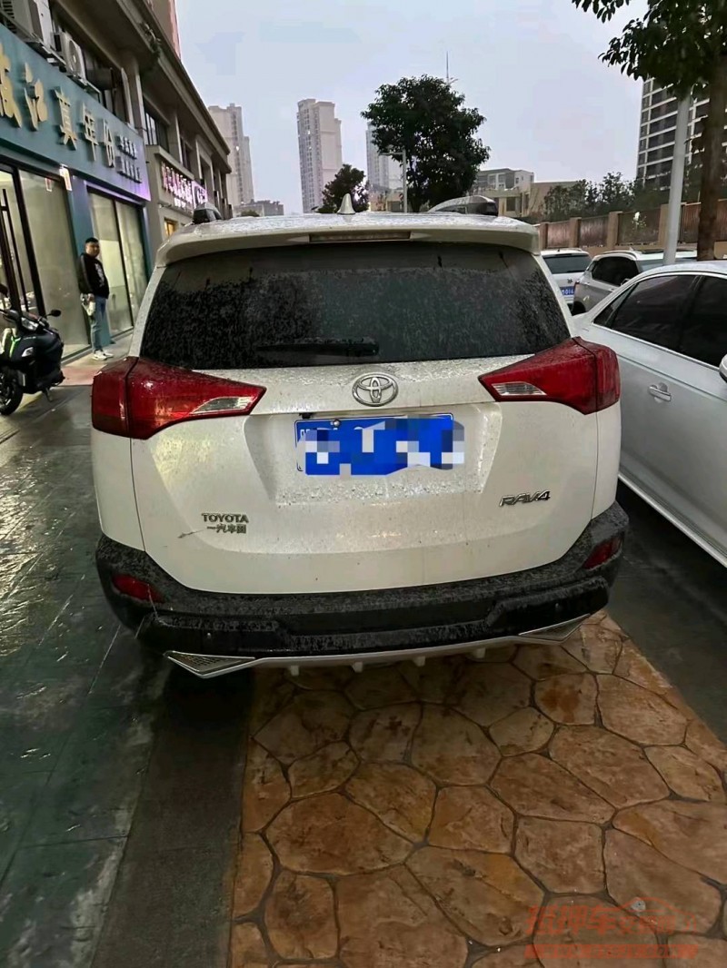 宜昌15年丰田RAV4荣放3