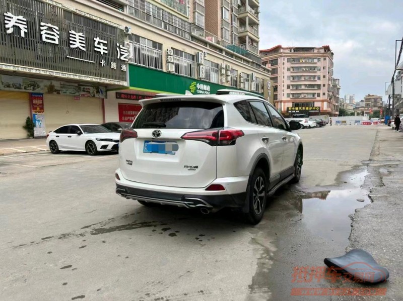 珠海17年丰田RAV4荣放8