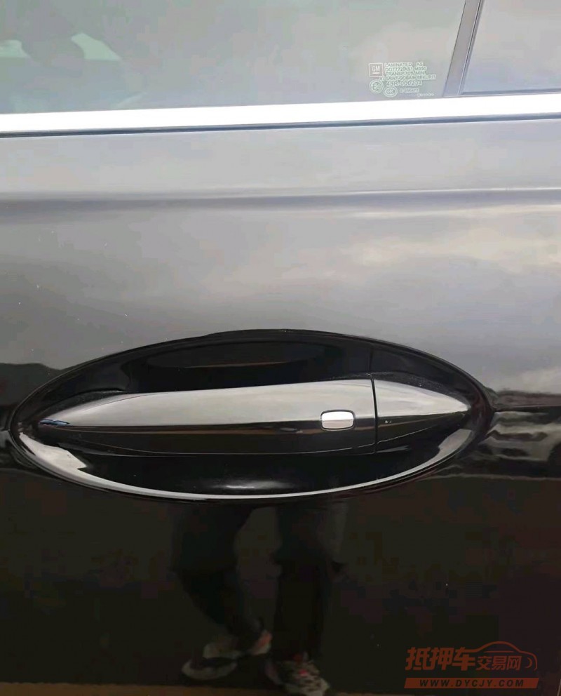 成都20年别克君越5