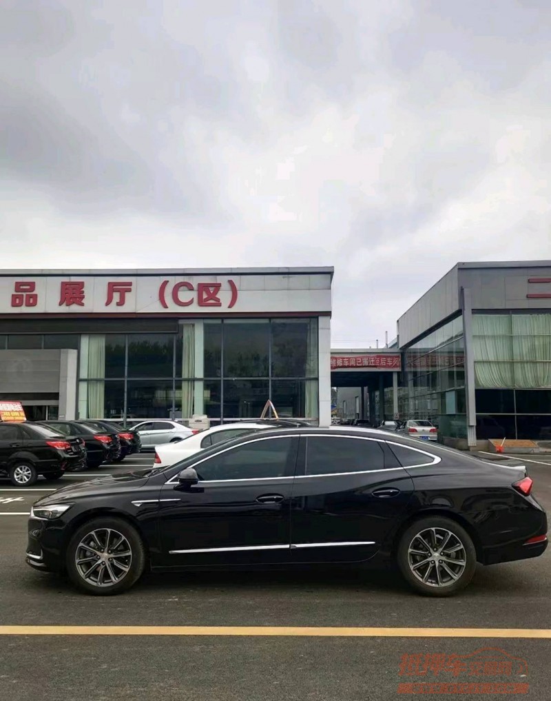 成都20年别克君越7