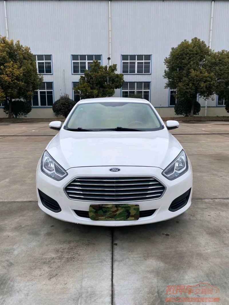 宿迁18年福特福睿斯8