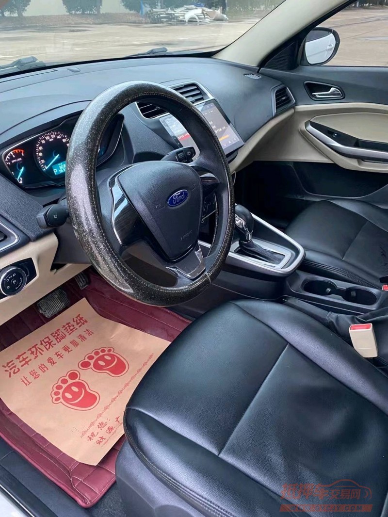 宿迁18年福特福睿斯5
