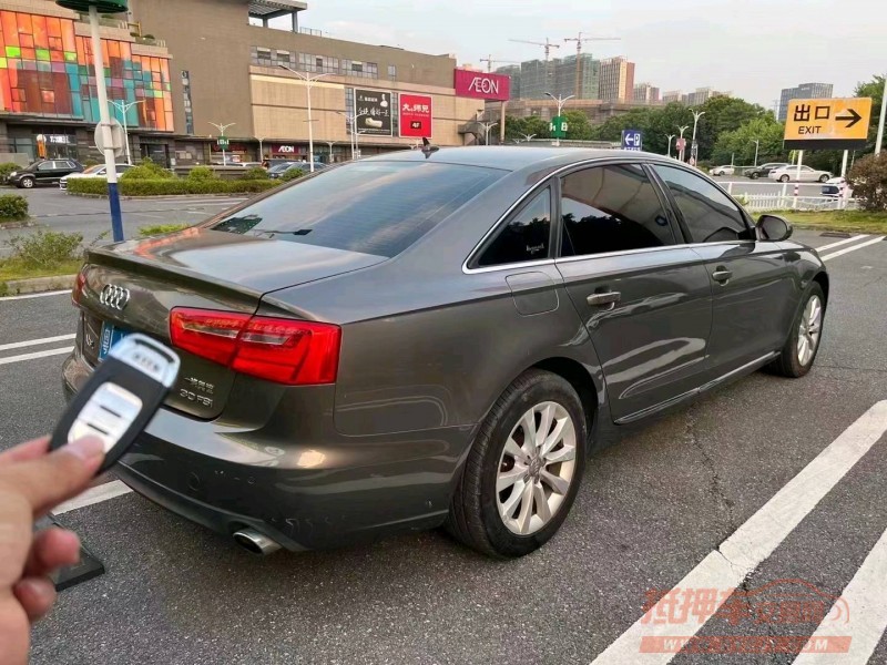 珠海12年奥迪A6L4