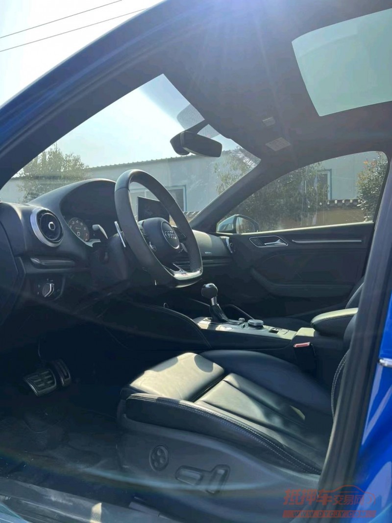北京18年奥迪S33