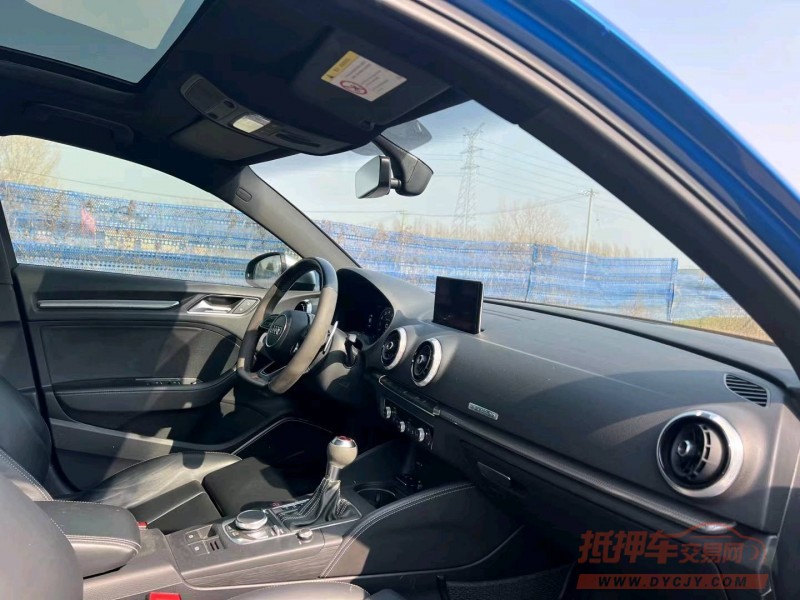 北京18年奥迪S34