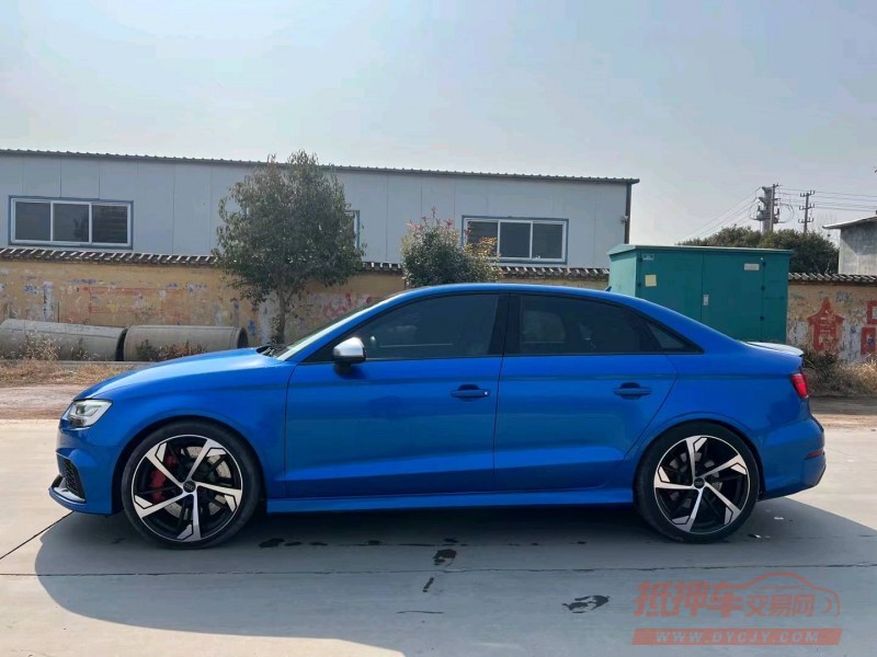 北京18年奥迪S37