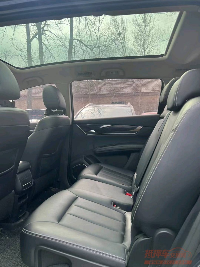 北京19年比亚迪宋MAX6