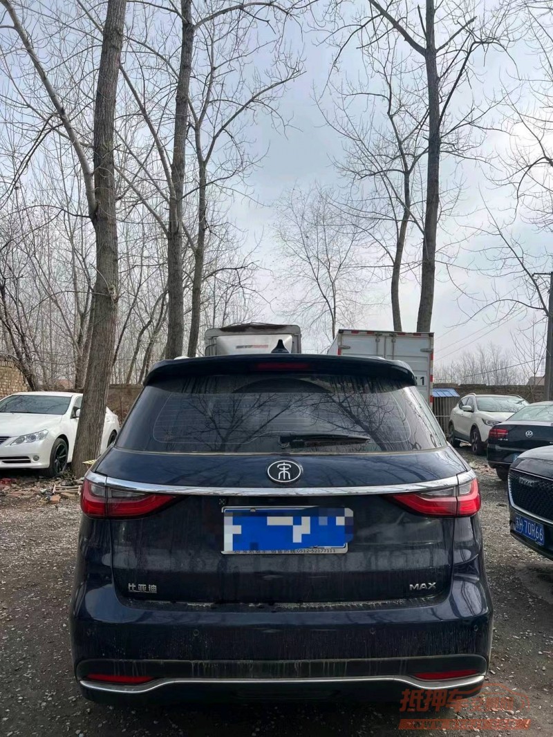 北京19年比亚迪宋MAX9
