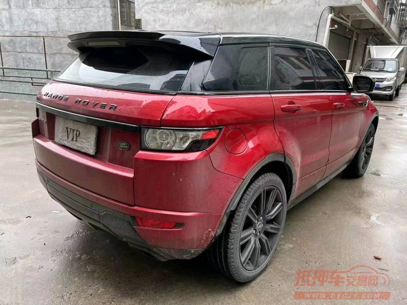 武汉13年路虎极光2