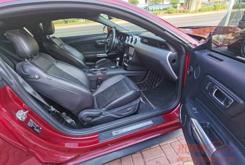 东莞18年福特野马8