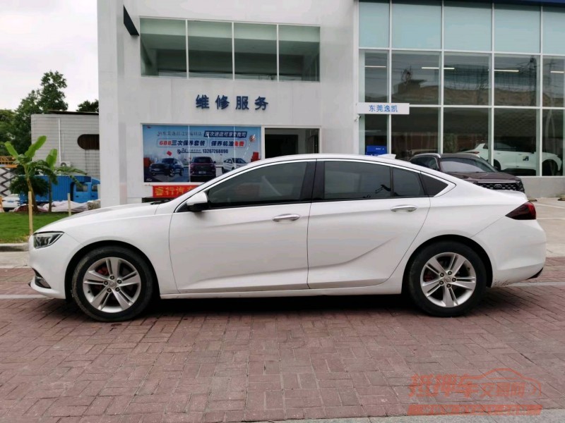 东莞18年别克君威4