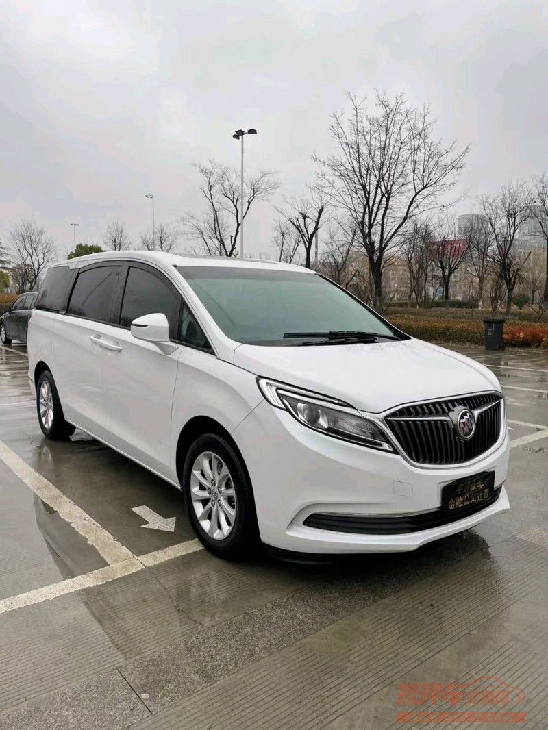 徐州18年别克GL82