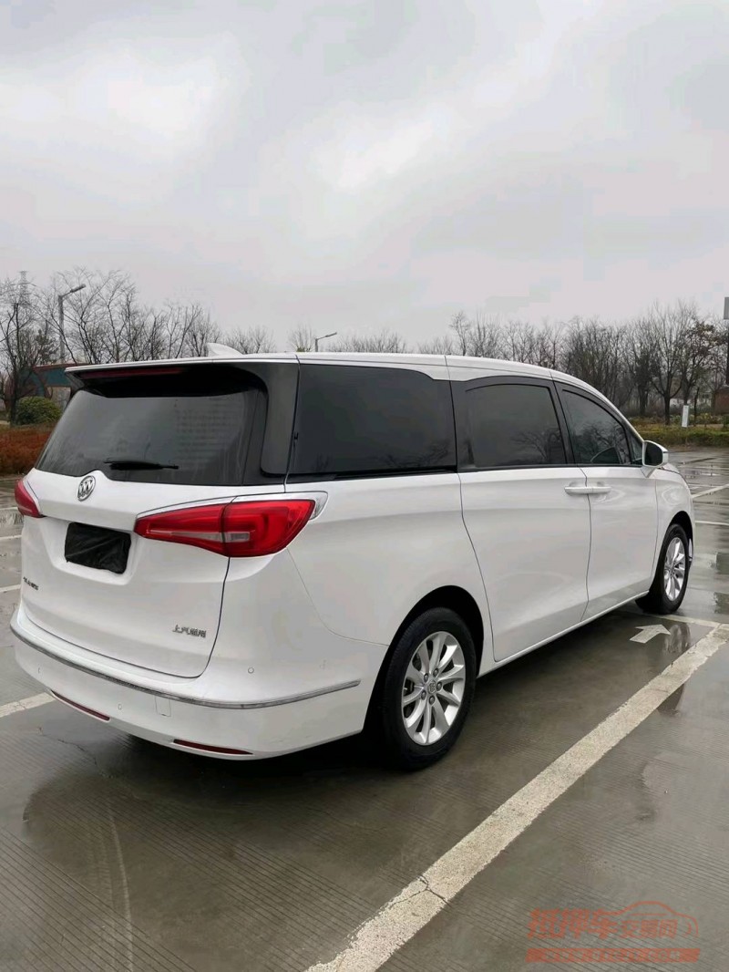 徐州18年别克GL84