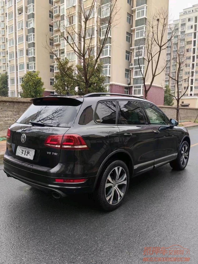 淮南14年大众途锐7