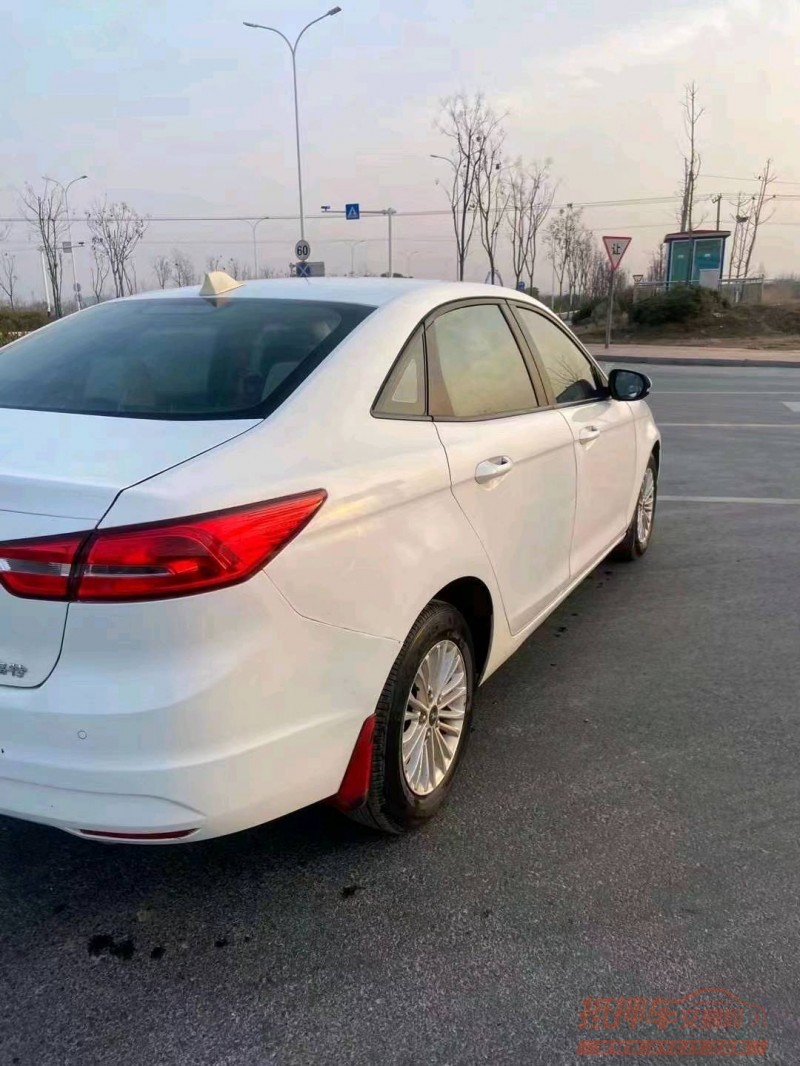 淮南17年福特福睿斯2