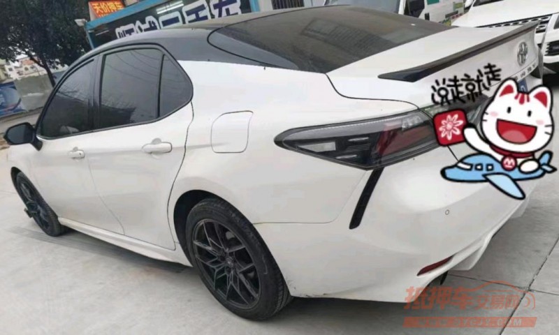 济南19年丰田凯美瑞2