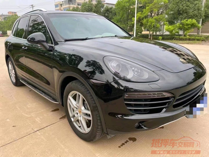 宜昌13年保时捷卡宴4