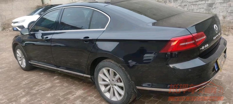 邯郸18年大众迈腾8