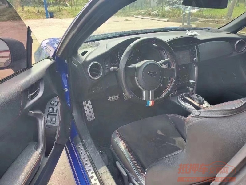 天津15年斯巴魯BRZ4